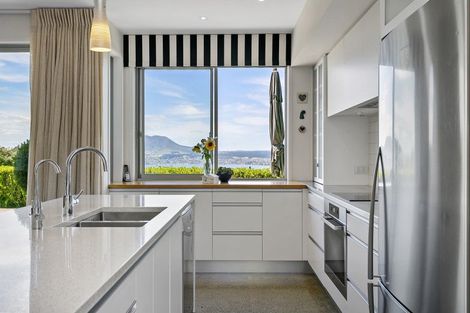 Photo of property in 12 Cameron Drive, Acacia Bay, Taupo, 3385