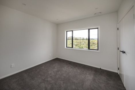 Photo of property in 20 Coutts Way, Fitzherbert, Palmerston North, 4410