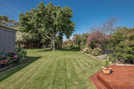 Photo of property in 81 Queen Street, Westport, 7825