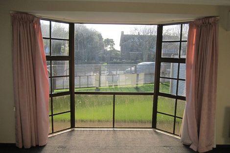 Photo of property in 50 Highbury Drive, Levin, 5510