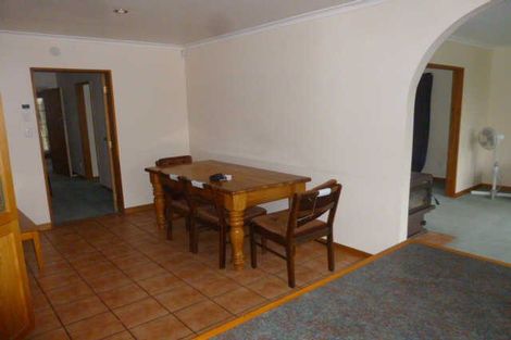 Photo of property in 200 Avonhead Road, Avonhead, Christchurch, 8042