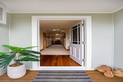 Photo of property in 13 Chilman Street, Strandon, New Plymouth, 4312