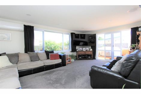 Photo of property in 65 Seddon Street, Ward, Seddon, 7285
