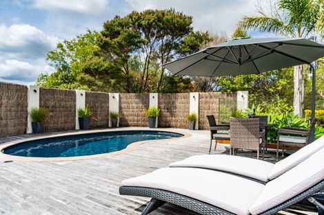 Photo of property in 13 Taranui Place, Mangawhai Heads, Mangawhai, 0505