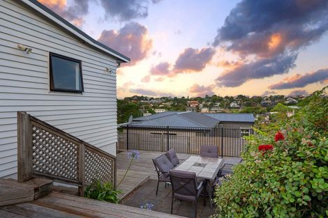 Photo of property in 42 Nigel Road, Browns Bay, Auckland, 0630