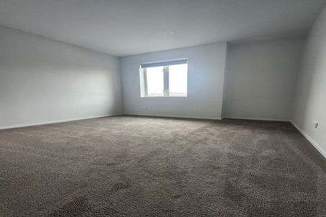 Photo of property in 9 Riroriro Close, Papakura, 2110