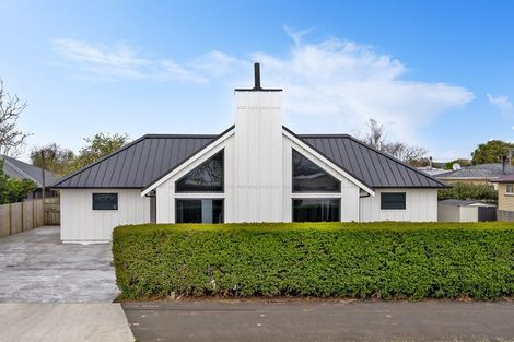 Photo of property in 30 Princess Street, Martinborough, 5711