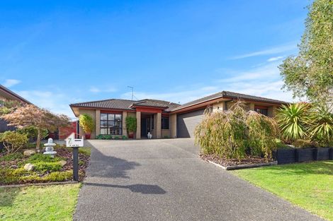 Photo of property in 7 Gibson Place, Papamoa Beach, Papamoa, 3118
