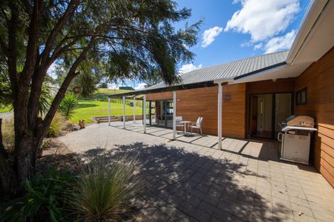 Photo of property in 137 Knorp Street, Halcombe, Feilding, 4779