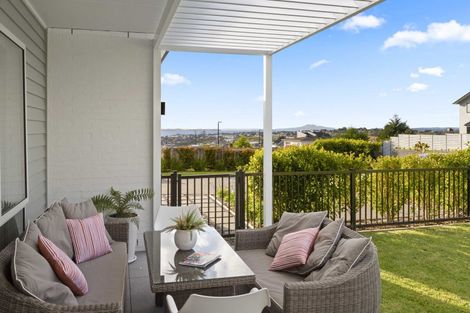 Photo of property in 37 Motukaraka Drive, Beachlands, Auckland, 2018