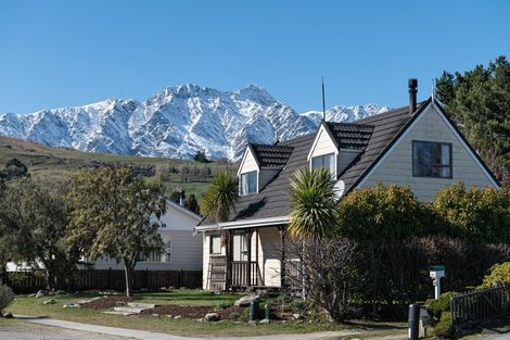 Photo of property in 47 Oregon Drive, Kelvin Heights, Queenstown, 9300