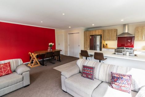 Photo of property in 43 Burma Road, Khandallah, Wellington, 6035