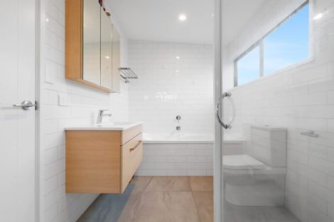 Photo of property in 5/48 Wallace Road, Papatoetoe, Auckland, 2025