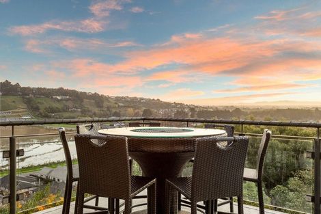 Photo of property in 24 Lucknow Place, Cashmere, Christchurch, 8022