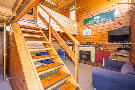 Photo of property in 9 Carroll Street, National Park, Owhango, 3989