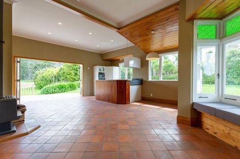 Photo of property in 218 Annandale Road, Kumeu, 0782