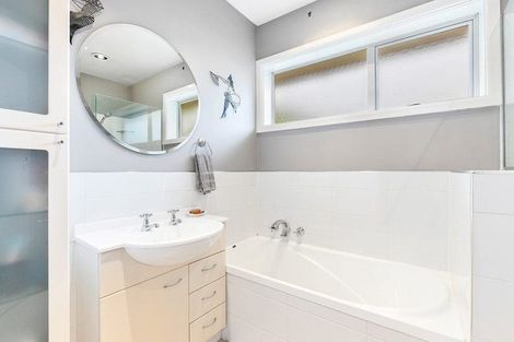 Photo of property in 6 Simeon Street, Somerfield, Christchurch, 8024