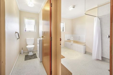 Photo of property in 79/4 Admiral Crescent, Flagstaff, Hamilton, 3210