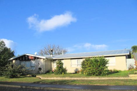 Photo of property in 31 Burton Crescent, Flaxmere, Hastings, 4120