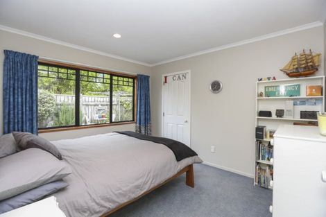 Photo of property in 364 Mangorei Road, Merrilands, New Plymouth, 4312