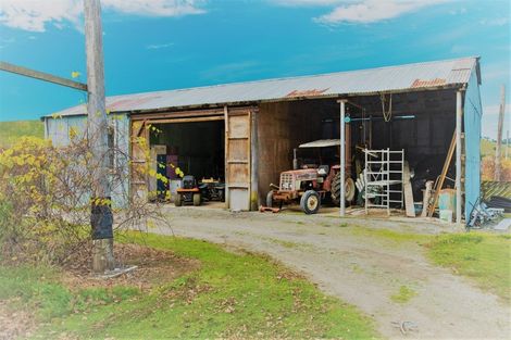 Photo of property in 144 Ngakoroa Road, Ormond, Gisborne, 4071