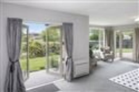 Photo of property in 63 Hounslow Street, Ilam, Christchurch, 8041