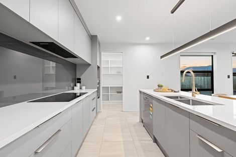 Photo of property in 158 Shillingford Boulevard, Rolleston, 7615