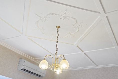 Photo of property in 32 Carlton Road, Pukekohe, 2120