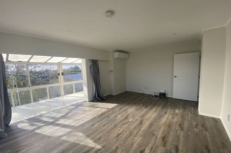 Photo of property in 1/60 Bruce Road, Glenfield, Auckland, 0629