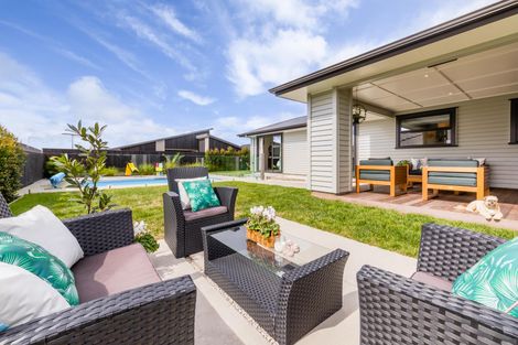 Photo of property in 17 Orchard Terrace, Riverhead, 0820