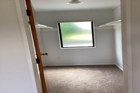 Photo of property in 5 Aintree Grove, Churton Park, Wellington, 6037