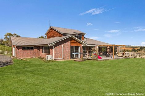 Photo of property in 61 Kanuka Road, Bombay, 2675