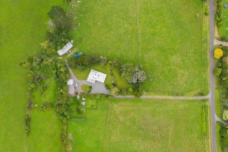 Photo of property in 154 Gear Road, Te Horo, Otaki, 5582