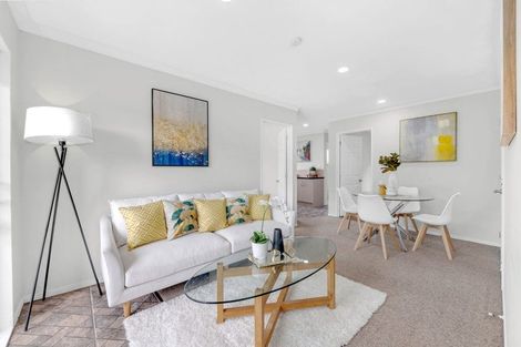 Photo of property in 97 Baverstock Road, Flat Bush, Auckland, 2016