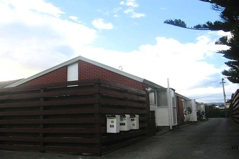 Photo of property in 2/58 Godley Street, Waiwhetu, Lower Hutt, 5010