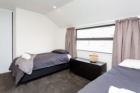 Photo of property in 1/176 Edgeware Road, Edgeware, Christchurch, 8013