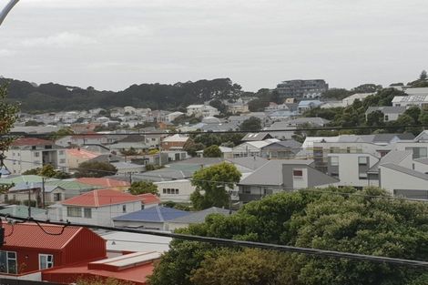 Photo of property in 6/52 Russell Terrace, Berhampore, Wellington, 6023