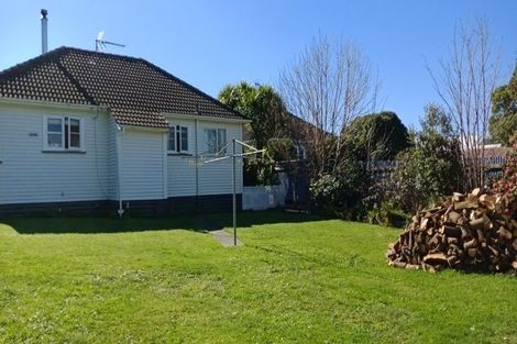 Photo of property in 14 Fox Street, Featherston, 5710