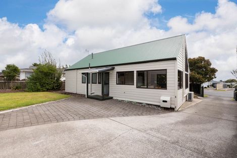 Photo of property in 24 Penrod Drive, Bell Block, New Plymouth, 4312