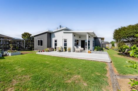 Photo of property in 4 Coby Sydney Drive, Bell Block, New Plymouth, 4312
