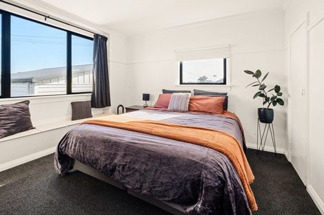 Photo of property in 3 Tupoki Street, Glen Avon, New Plymouth, 4312