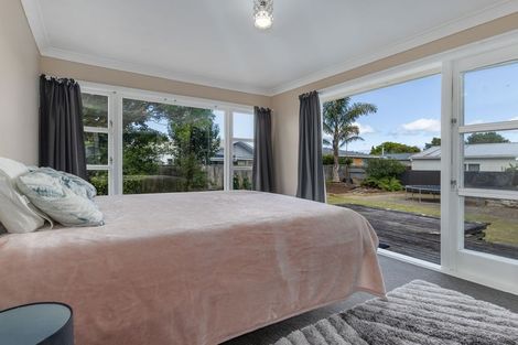 Photo of property in 42 Kennedy Drive, Levin, 5510