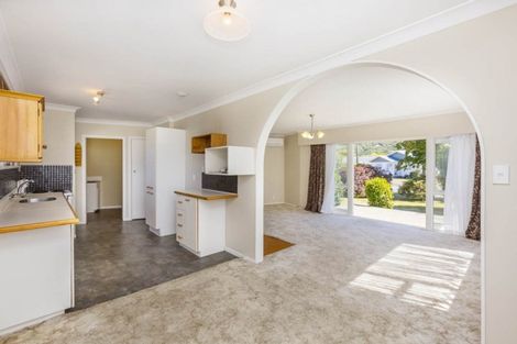 Photo of property in 16 Kentucky Street, Totara Park, Upper Hutt, 5018