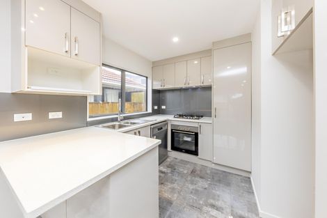 Photo of property in 28a Fernaig Street, Papakura, 2110