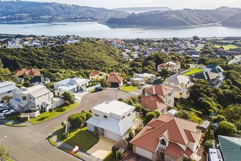 Photo of property in 2 Glengavel Grove, Papakowhai, Porirua, 5024