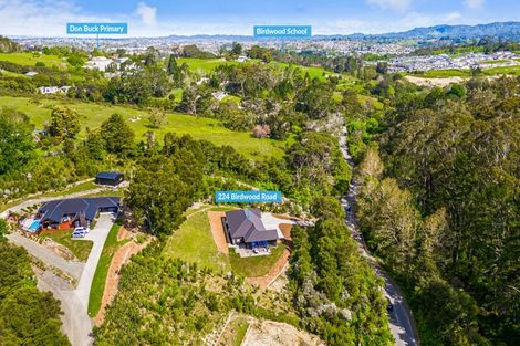 Photo of property in 224 Birdwood Road, Massey, Auckland, 0614