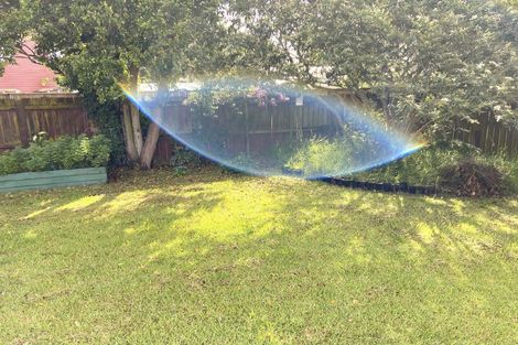 Photo of property in 4/236 Pakuranga Road, Pakuranga Heights, Auckland, 2010