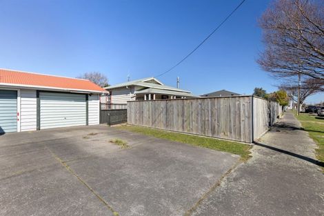 Photo of property in 15 Fairs Road, Milson, Palmerston North, 4414