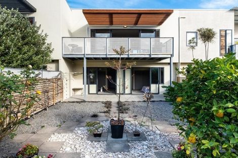 Photo of property in 11 Barry Street, Ahuriri, Napier, 4110