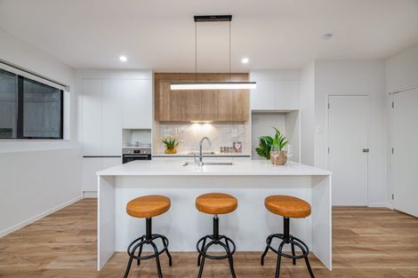 Photo of property in 1/29 Tudor Road, Henderson, Auckland, 0610